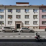 Prague Days - 2Bdr Apt - Quiet Area - Workspace
