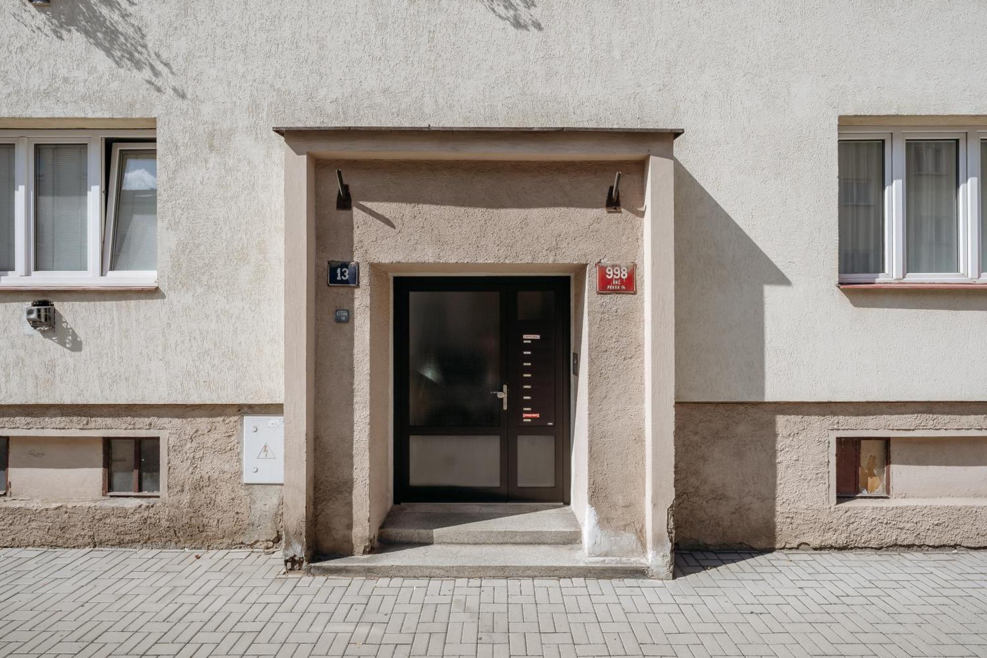 Days - 2bdr - Quiet Area - Workspace Appartamento